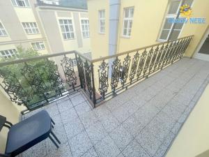 Pronájem bytu 2+1, Praha - Smíchov, Štefánikova, 50 m2