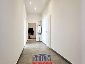 Pronájem bytu 2+1, České Budějovice, Lannova tř., 72 m2