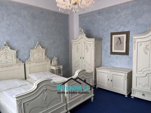Pronájem bytu 3+kk, Kroměříž, Riegrovo náměstí, 80 m2