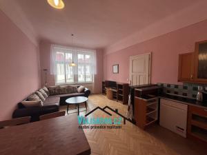 Pronájem bytu 3+kk, Kroměříž, Riegrovo náměstí, 80 m2