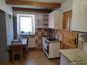 Prodej rodinného domu, Bystřice pod Hostýnem - Hlinsko pod Hostýnem, 190 m2