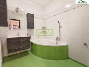 Prodej bytu 3+kk, Vejprnice, U Kovárny, 79 m2