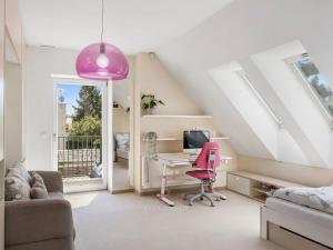 Prodej vily, Praha - Horní Počernice, Jívanská, 220 m2