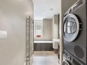 Prodej vily, Praha - Horní Počernice, Jívanská, 220 m2