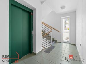 Pronájem bytu 2+kk, Brno, Chudčická, 57 m2