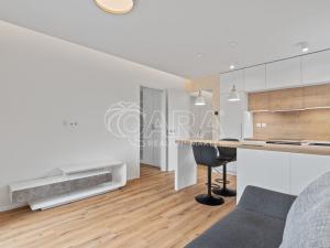 Pronájem bytu 2+kk, Praha - Klánovice, Slavětínská, 45 m2