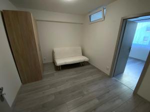 Pronájem bytu 3+kk, Kladno - Kročehlavy, Litevská, 61 m2