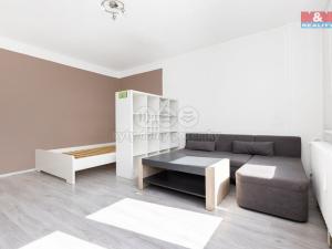 Pronájem bytu 1+kk, Pardubice - Polabiny, Kosmonautů, 27 m2