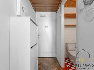 Prodej bytu 1+kk, Praha - Holešovice, Strojnická, 23 m2