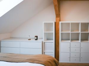 Pronájem bytu 2+kk, Praha - Smíchov, Ke Koulce, 62 m2