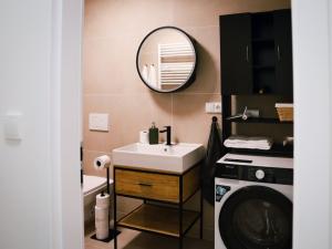 Pronájem bytu 2+kk, Praha - Smíchov, Ke Koulce, 62 m2