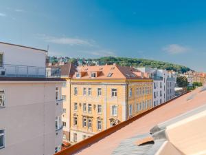 Pronájem bytu 2+kk, Praha - Smíchov, Ke Koulce, 62 m2