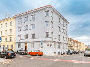 Pronájem bytu 2+kk, Praha - Smíchov, Ke Koulce, 62 m2
