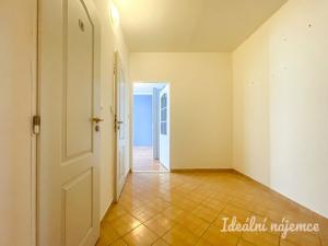 Pronájem bytu 2+1, Milovice - Boží Dar, Krátká, 47 m2