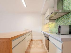 Pronájem bytu 2+kk, Praha - Záběhlice, Kamelova, 52 m2