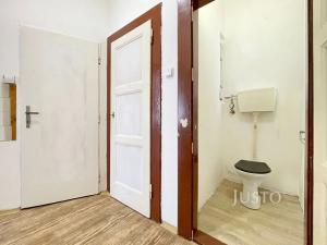 Prodej bytu 2+kk, Praha - Záběhlice, Záběhlická, 54 m2