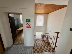 Prodej výrobních prostor, Strážov, 228 m2