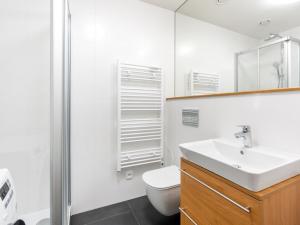 Pronájem bytu 2+kk, Praha, Na Větrníku, 55 m2