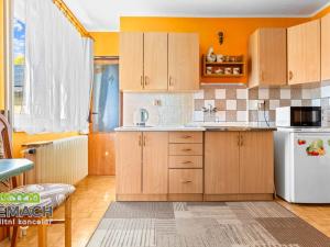 Prodej rodinného domu, Červený Kostelec - Olešnice, 277 m2