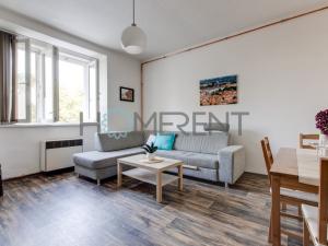 Pronájem bytu 2+1, Praha - Žižkov, Radhošťská, 65 m2