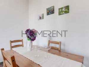 Pronájem bytu 2+1, Praha - Žižkov, Radhošťská, 65 m2