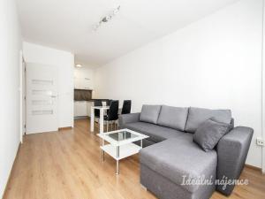 Pronájem bytu 2+kk, Praha - Horní Měcholupy, Nad přehradou, 43 m2