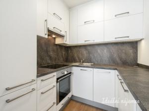 Pronájem bytu 2+kk, Praha - Horní Měcholupy, Nad přehradou, 43 m2