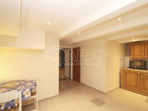 Pronájem bytu 2+kk, Praha, Podbabská, 40 m2