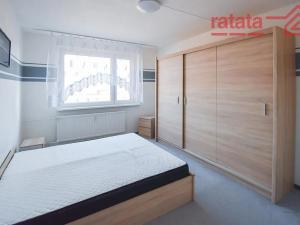 Pronájem bytu 2+1, Jirkov, Mládežnická, 61 m2