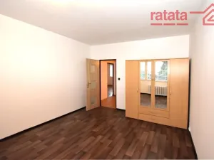 Pronájem bytu 2+1, Chomutov, Dřínovská, 60 m2