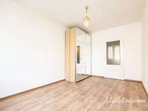 Pronájem bytu 3+1, Praha, Generála Janouška, 80 m2