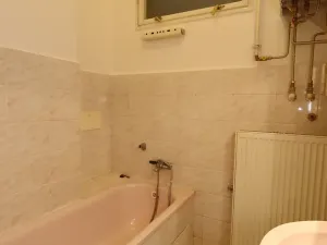 Pronájem bytu 3+1, Karlovy Vary, Bulharská, 80 m2