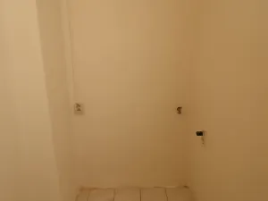 Pronájem bytu 3+1, Karlovy Vary, Bulharská, 80 m2