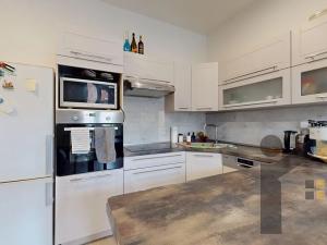 Pronájem bytu 2+kk, Praha - Michle, Nuselská, 49 m2