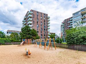 Pronájem bytu 3+kk, Praha - Karlín, Nekvasilova, 92 m2