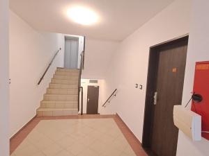 Prodej bytu 3+kk, Karlovy Vary, U Trati, 86 m2