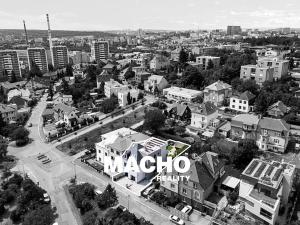 Pronájem bytu 4+1, Praha - Vršovice, Na křivce, 93 m2