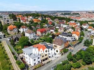 Pronájem bytu 3+1, Praha - Vršovice, Na křivce, 97 m2