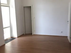 Pronájem bytu 2+kk, Praha - Libeň, Lindnerova, 53 m2