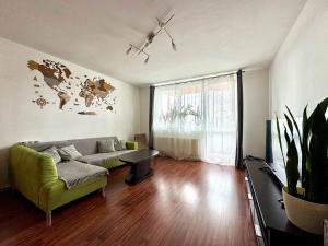 Pronájem bytu 2+kk, Liberec, Americká, 56 m2