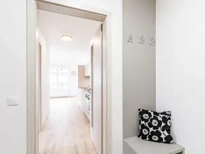 Pronájem bytu 2+kk, Praha - Hloubětín, Waltariho, 52 m2