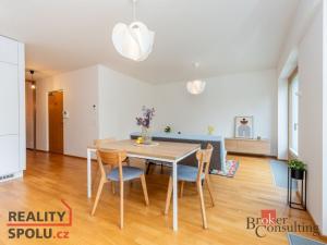 Pronájem bytu 3+kk, Praha - Karlín, Za Karlínským přístavem, 93 m2