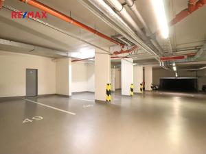 Pronájem bytu 1+kk, Praha - Letňany, Štanderova, 35 m2