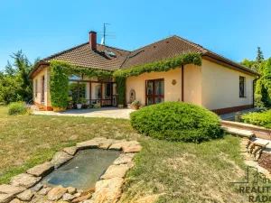 Prodej rodinného domu, Králův Dvůr - Křižatky, 240 m2