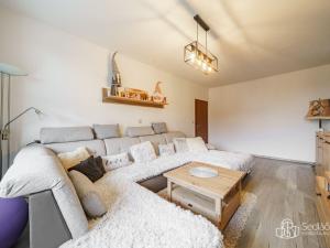 Prodej bytu 2+1, Krajková, 60 m2