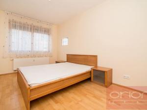 Pronájem bytu 3+kk, Praha - Liboc, Naardenská, 100 m2