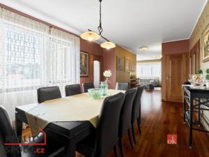 Prodej bytu 4+1, Karlovy Vary - Drahovice, Zbrojnická, 140 m2
