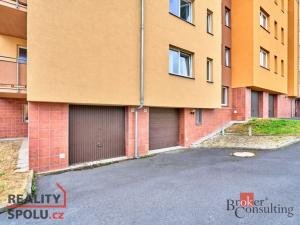Prodej bytu 4+1, Karlovy Vary - Drahovice, Zbrojnická, 140 m2