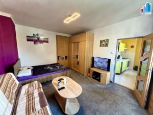 Prodej bytu 1+1, Přeštice, Smetanova, 38 m2
