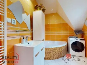 Prodej rodinného domu, Chomutov, 240 m2